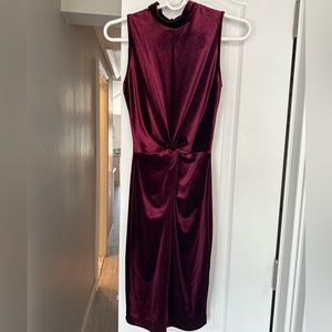 Bloomingdales brand: AQUA, Burgundy velvet high neck midi, size XS